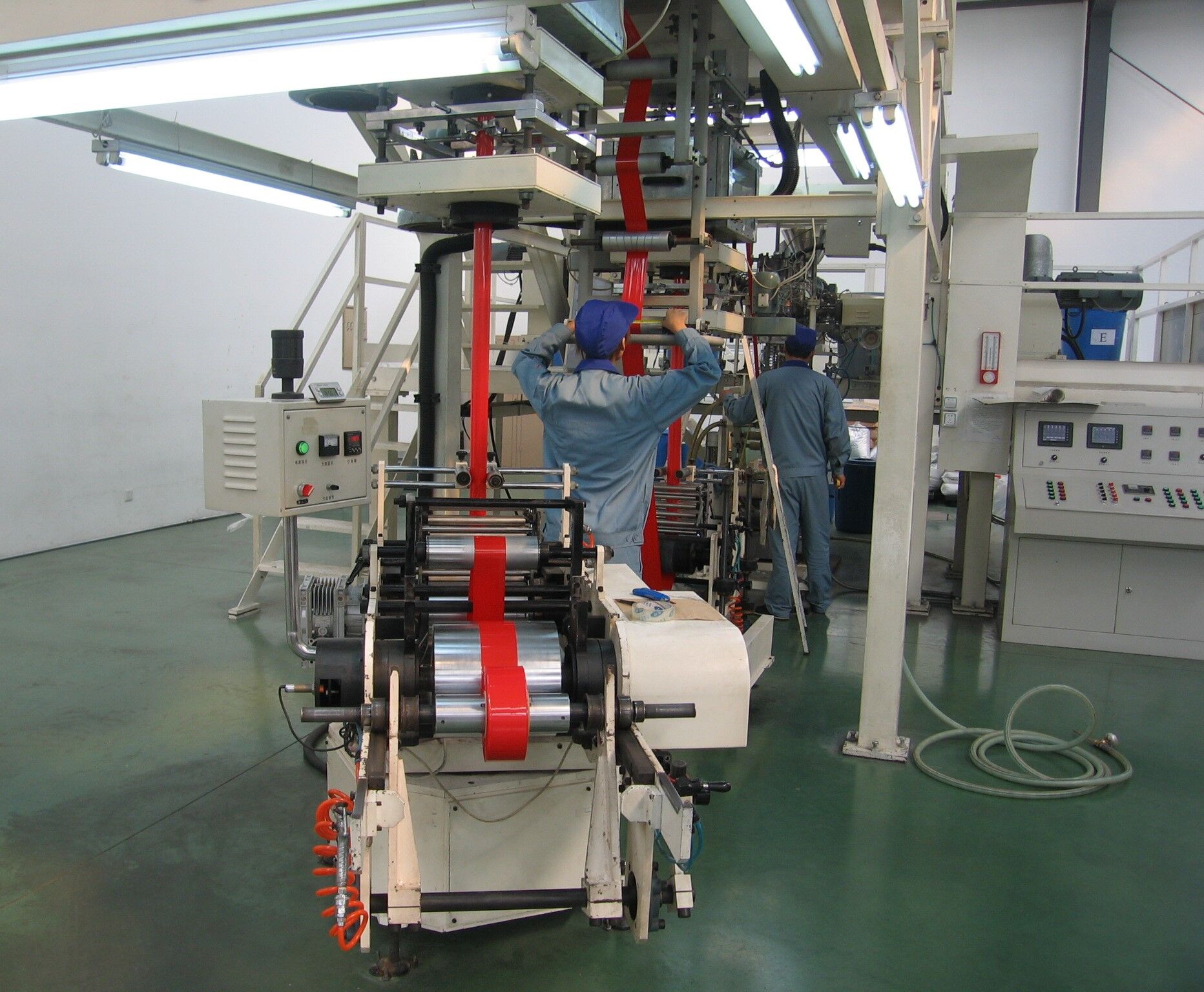 3-5 Stratis Multi- Stratum Co-Extruded plastic Isicium Casing Processus extrusionem Linea